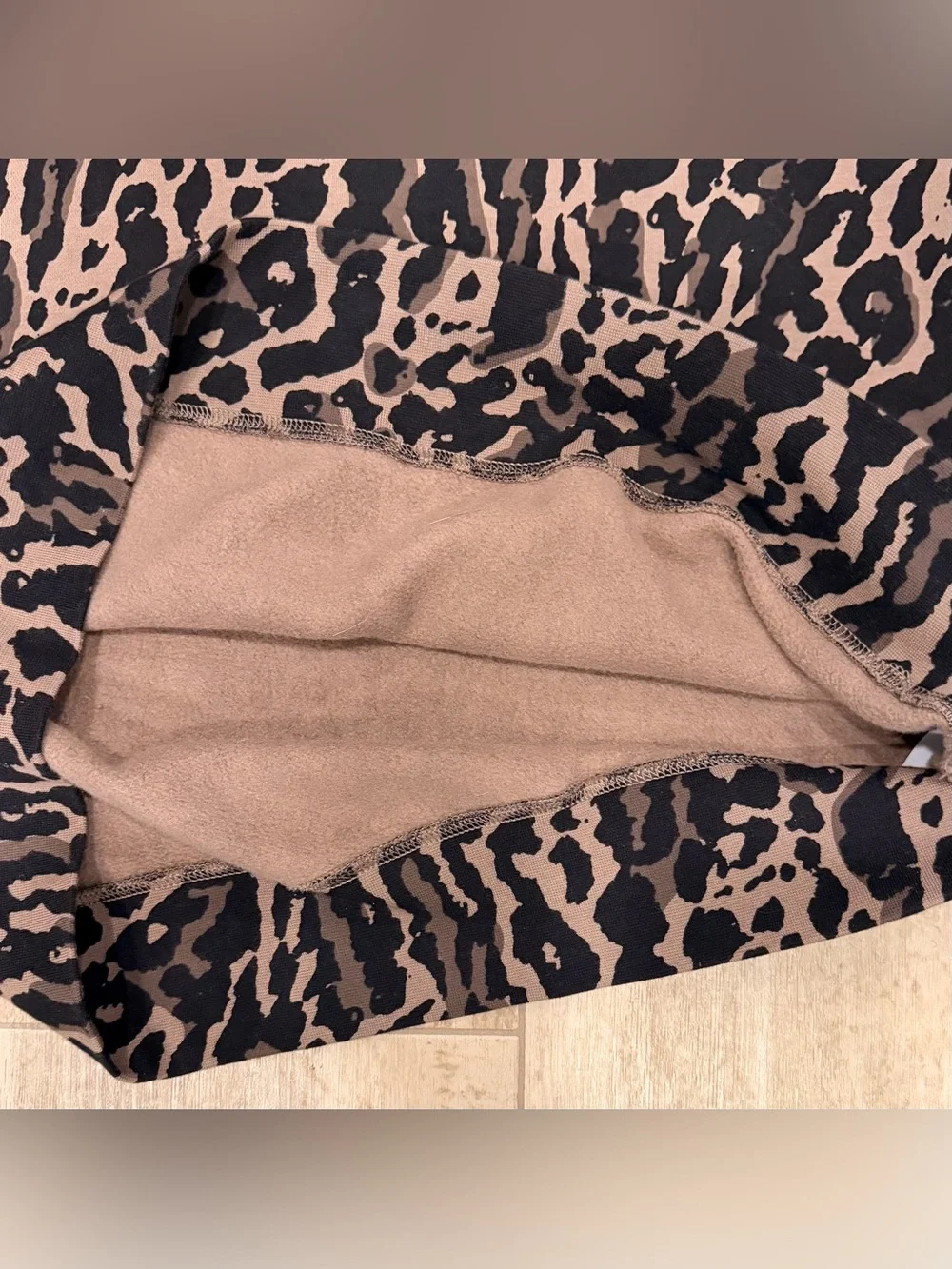 NWOT NIKE Women's Phoenix Fleece Oversized Leopard Printed Crew-Neck L